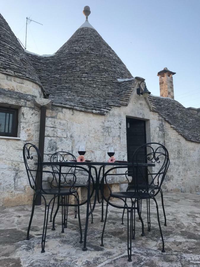 Вілла Trulli Domus Petra Альберобелло Екстер'єр фото